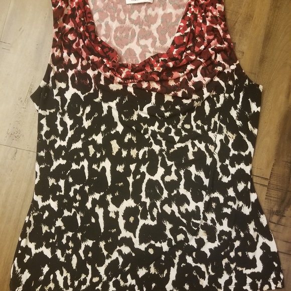 Calvin Klein Top - Picture 4 of 5